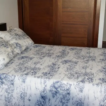 Piso En El Paseo Maritimo De Apartament Cambados